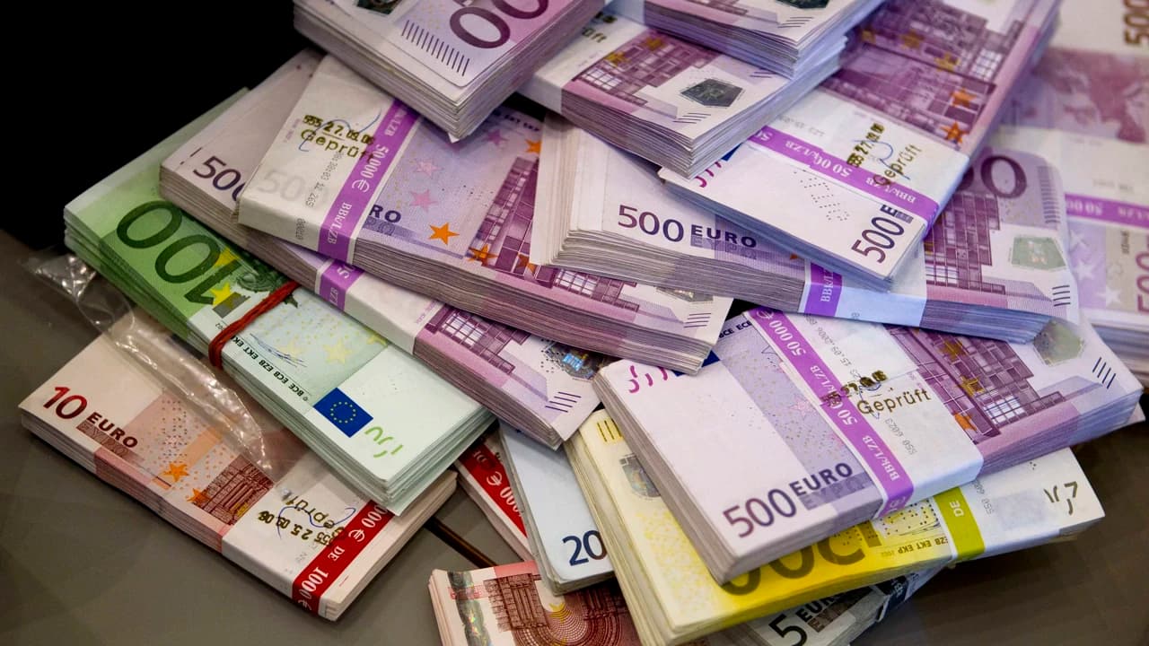 ECB Yetkilisi Cipollone: Kur Gelişmeleri Mart Projeksiyonlarının Parçası