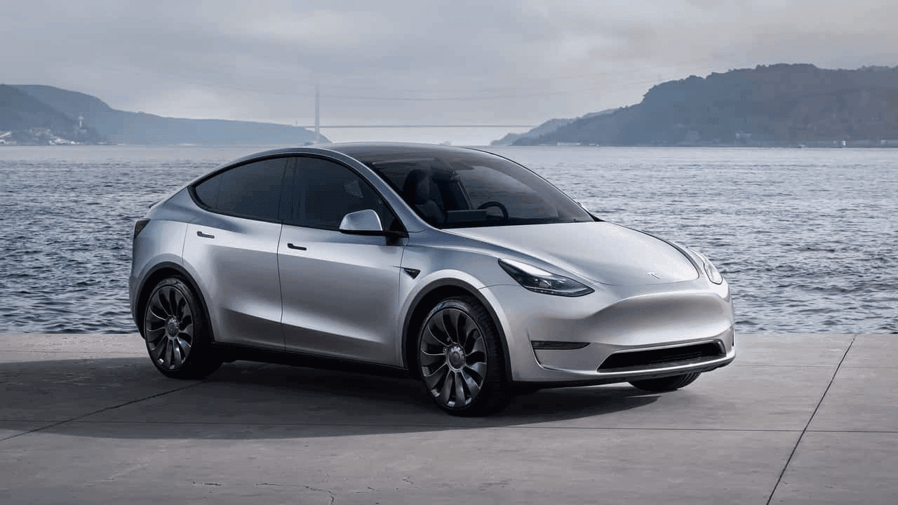 Tesla’nın Dev Güneş Enerjisi Planı: Enerji Darboğazını Aşma Stratejisi