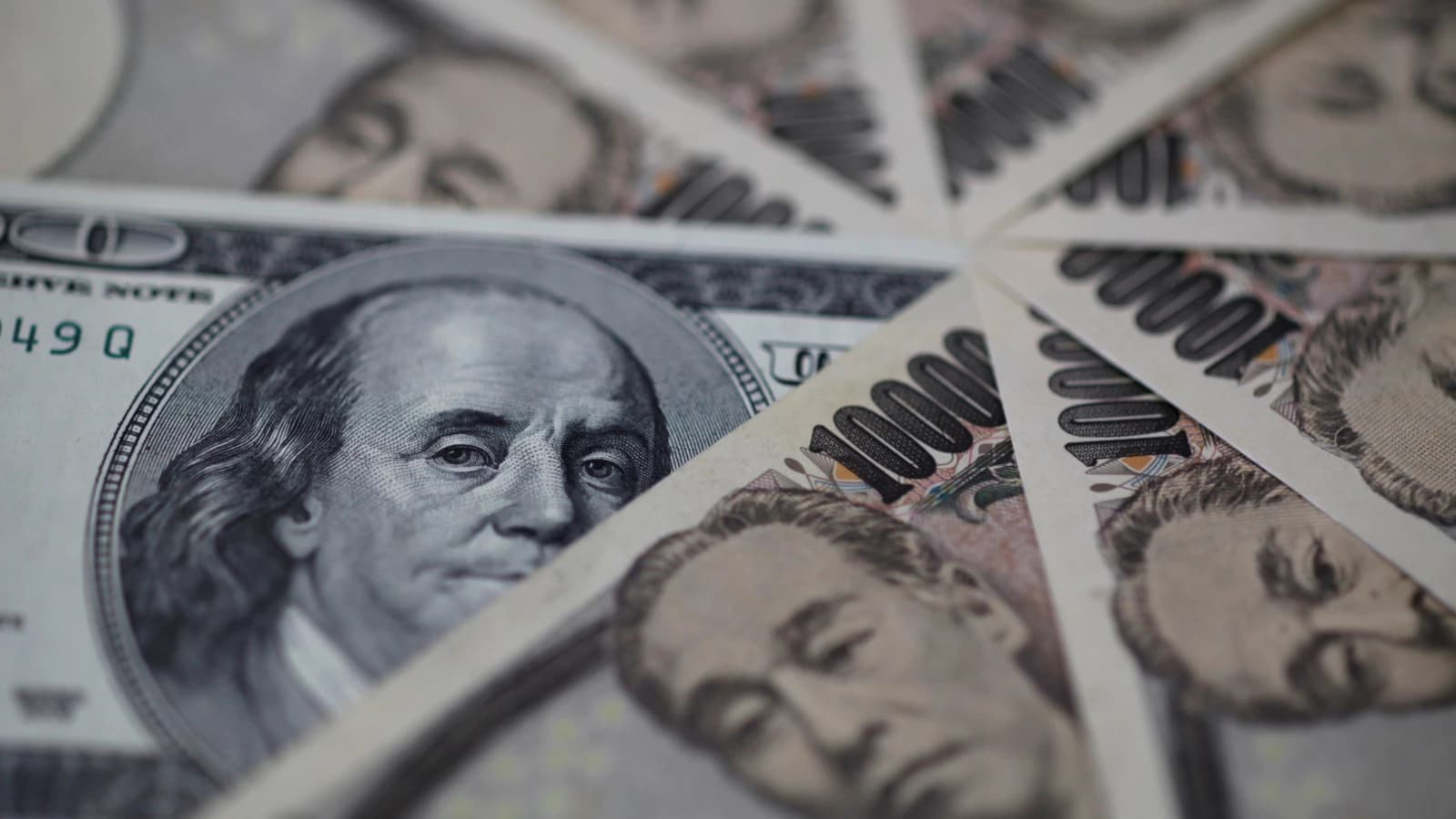 Yen’deki Değer Kaybı Japonya Merkez Bankası’nı Köşeye Sıkıştırabilir