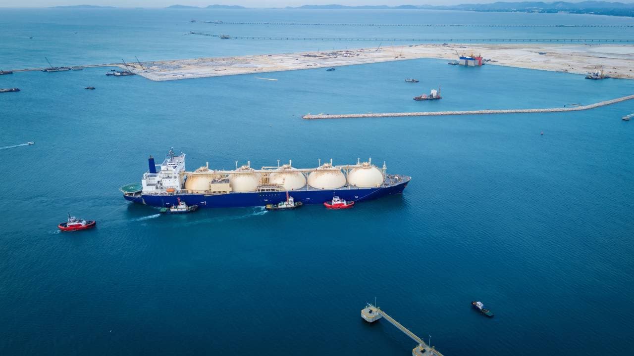 Avrupa Enerji Krizi Derinleşiyor: ABD LNG’si Gaz Açığını Kapatabilecek mi?