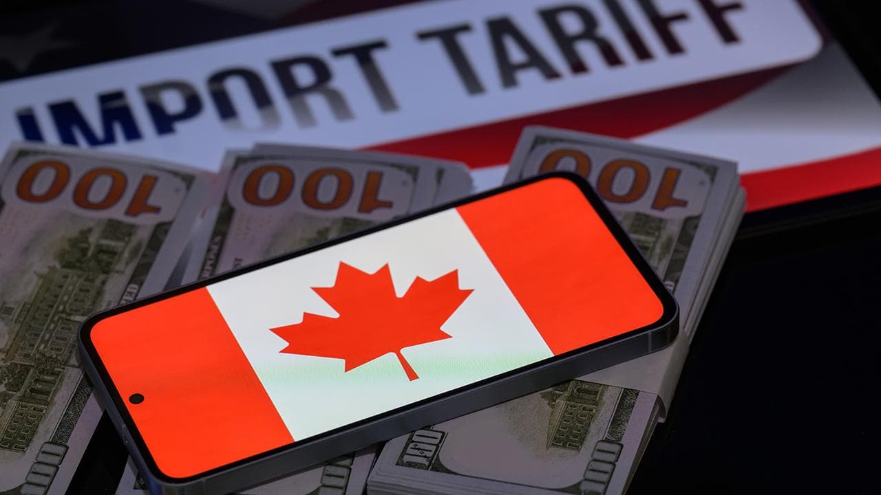 USD/CAD paritesi petrol fiyatlarının yükselmesiyle geriledi