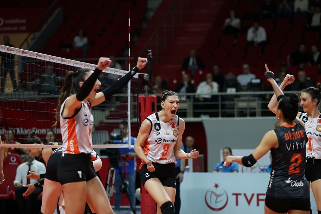 Sultanlar Ligi’nde Play-Off heyecanı başlıyor: Zirve yarışında dört güçlü ekip sahne alacak