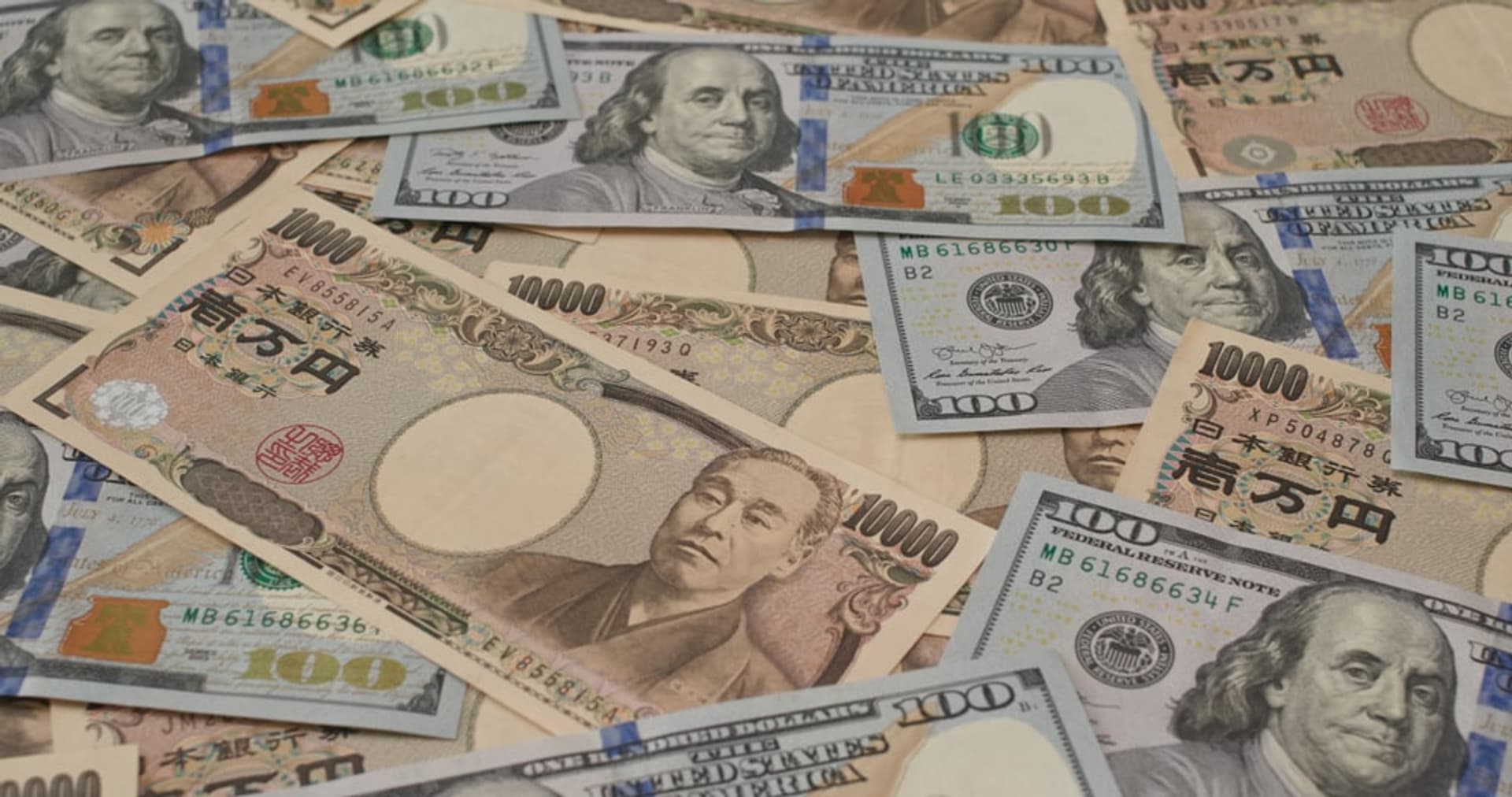 UBS Dolar/Yen Tahminini Güncelledi: Enerji Dengesizliği Ön Planda