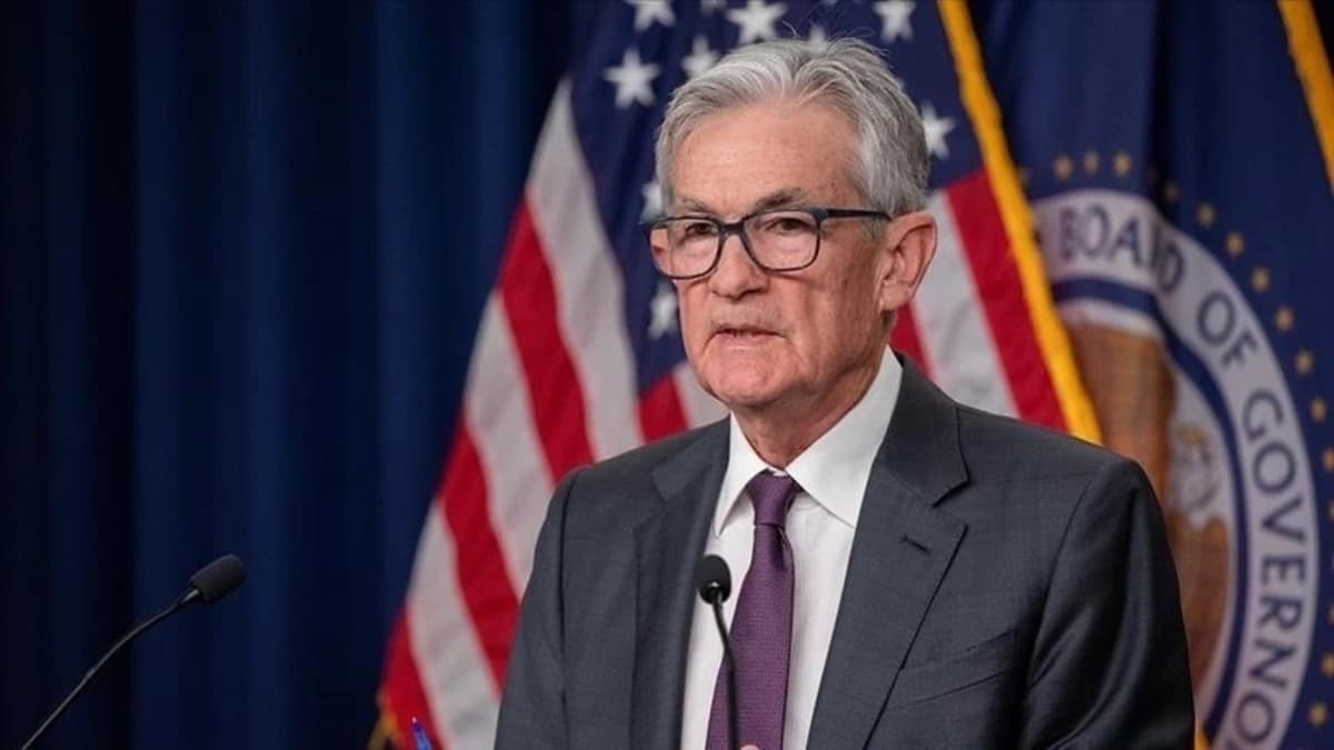Fed Bekle-Gör Stratejisini Koruyor: Enflasyon ve İstihdam Dengesi Ön Planda