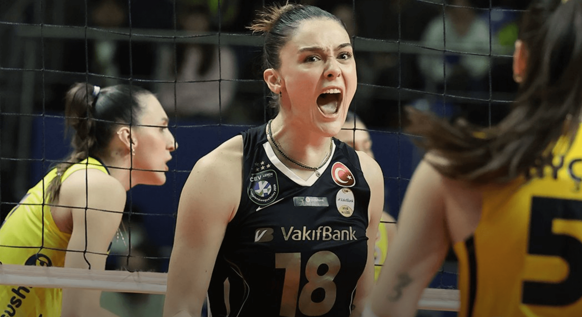 VakıfBank’tan Final Mesajı: Fenerbahçe’yi Set Vermeden Geçti
