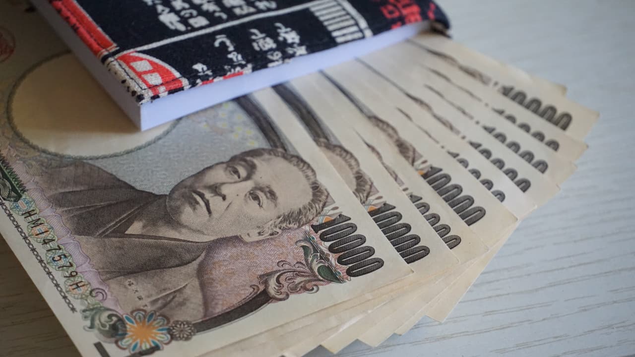 Japonya'da Yen ve Enflasyon Endişesi Büyüyor