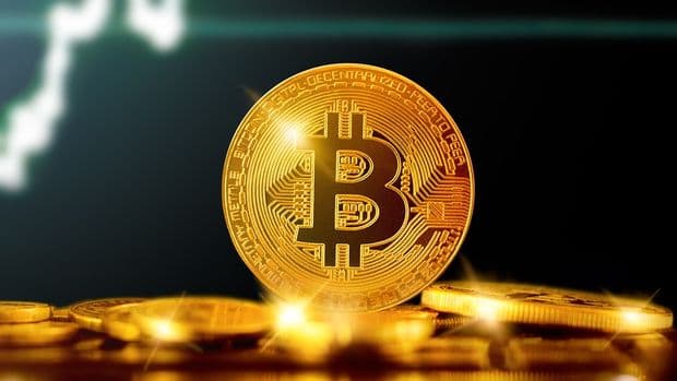 Kriptoda "Savaş" Modu: Bitcoin Kritik Desteğe Tutunma Çabasında