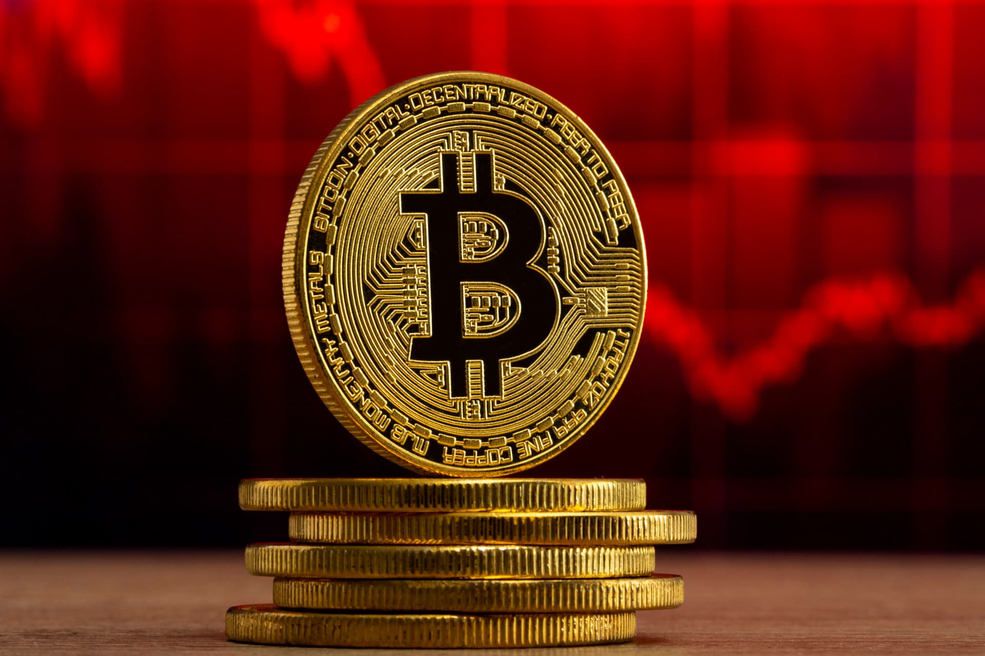 Bitcoin'de Satış Baskısı Sürüyor: Gözler ETF Fon Hareketlerinde