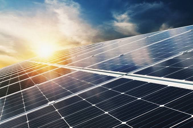 Güneş Enerjisinden Elektrik Üretimi Günlük Rekor Seviyeye Ulaştı