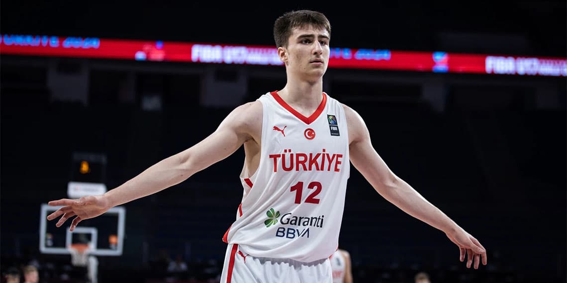 U17 Milli Basketbol Takımı son 16 turunda