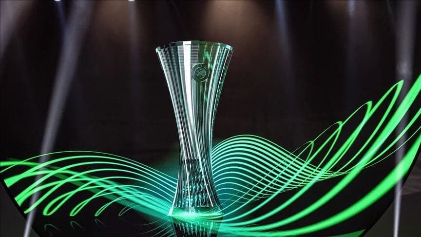 Crystal Palace UEFA Konferans Ligi Şampiyonu Olarak Tarihe Geçti