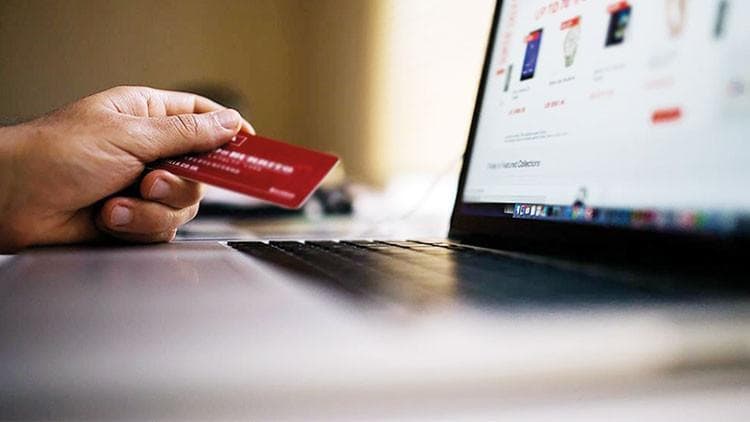 E-ticaret sektörü 5 yıllık süreçte 28 kat büyüme göstererek dikkatleri üzerine çekti
