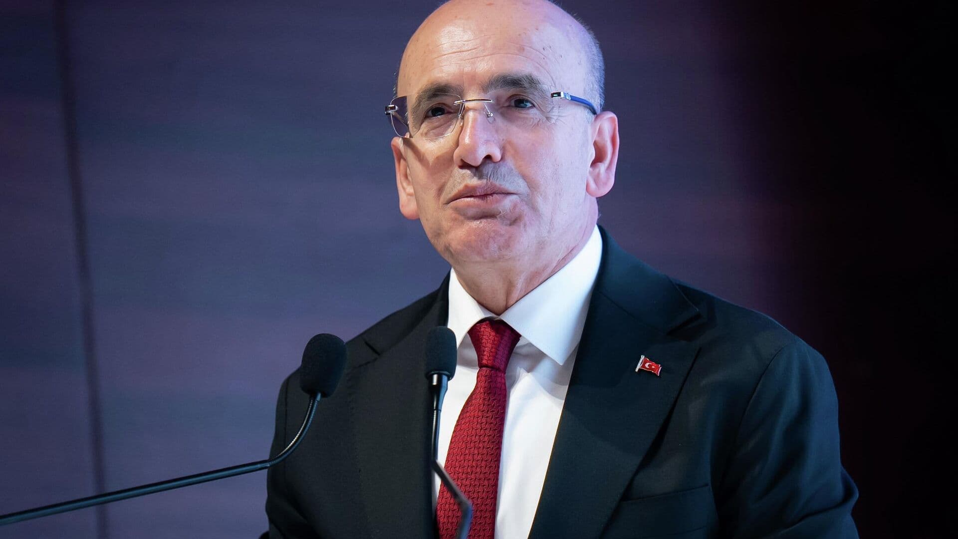 Bakanlık, Şimşek'e atfedilen emekli maaşı haberlerini yalanladı